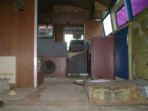 Innenraum vorderer Teil vorher